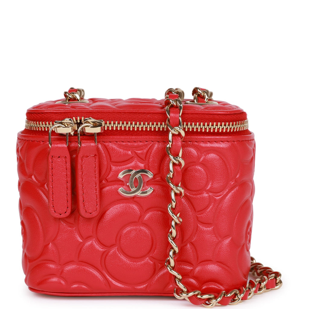 ORDER Chanel 23S Camellia Pearl Crush Wallet on Chain WOC